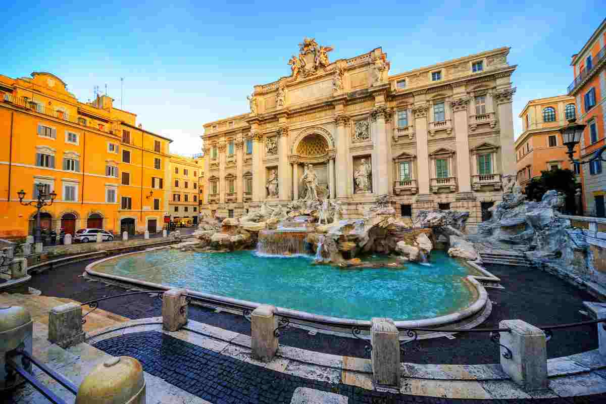 Fontana di Trevi: accesso limitato