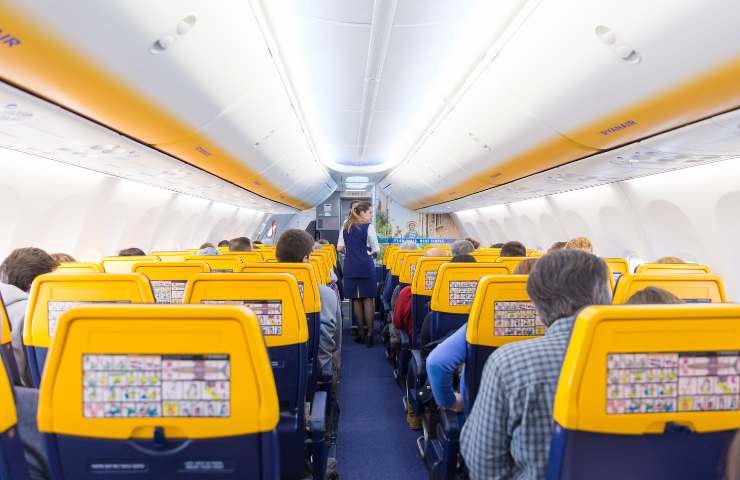 Ryanair risponde al caro biglietti