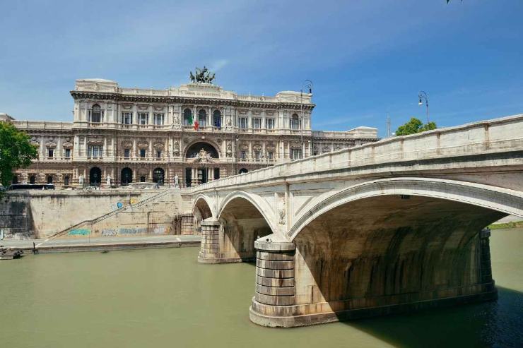 Tevere verde cosa succede